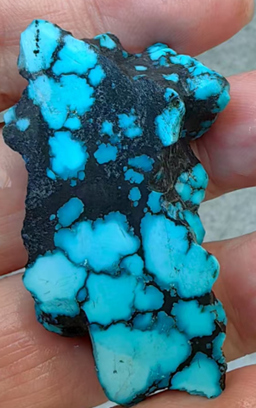 Yue'er Tan(Moon Pool) Turquoise Mine